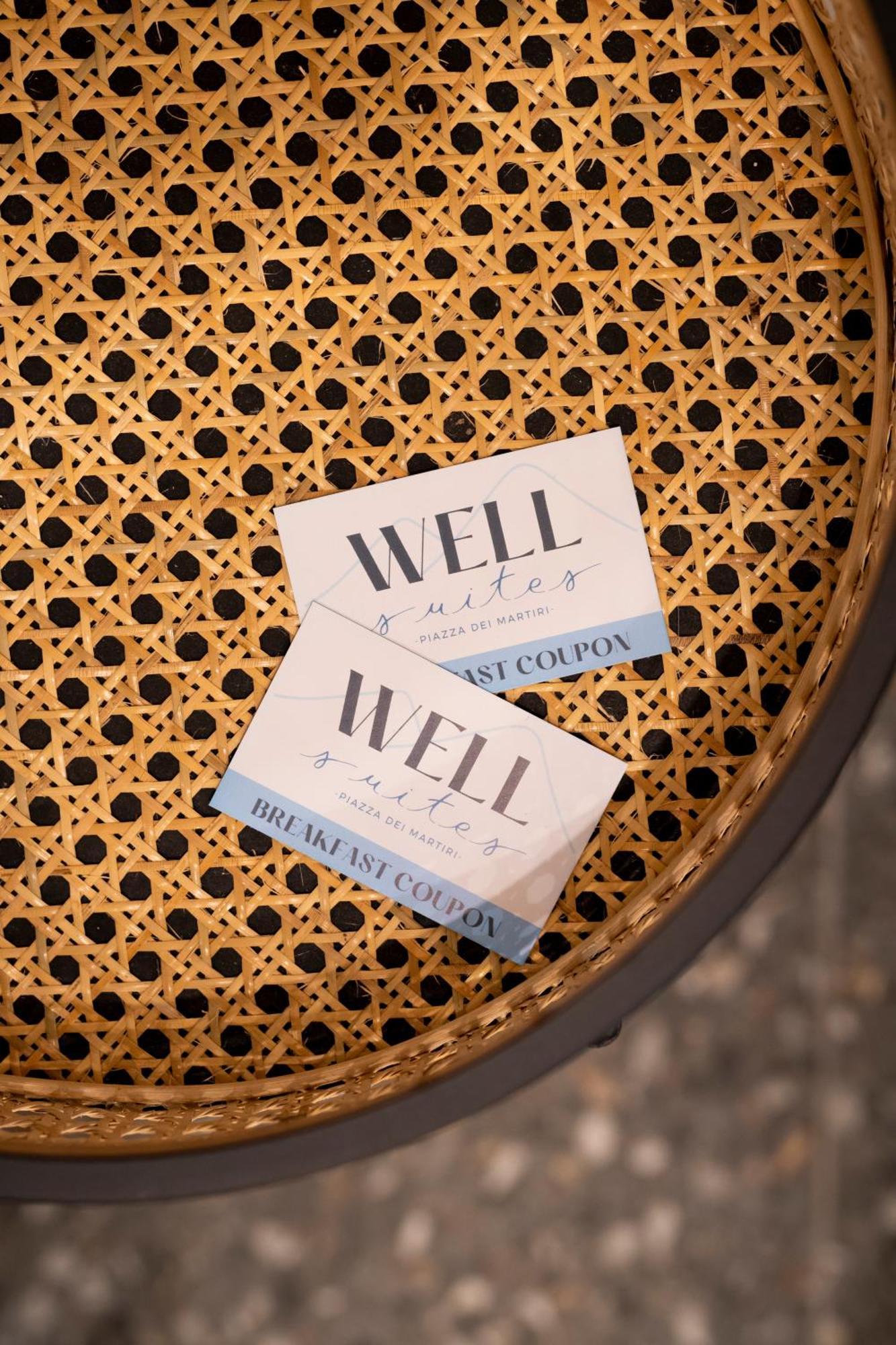 Well Suites - Piazza Dei Martiri Napoli Ngoại thất bức ảnh